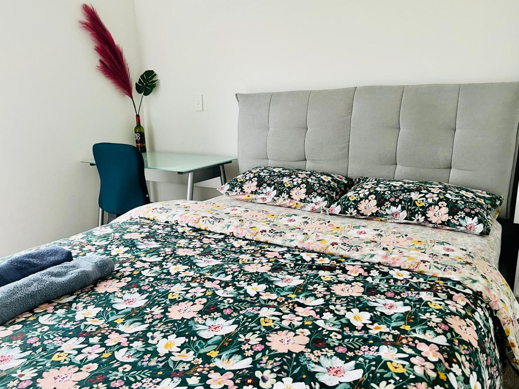 Ln Homestay In Flat Bush Auckland Esterno foto